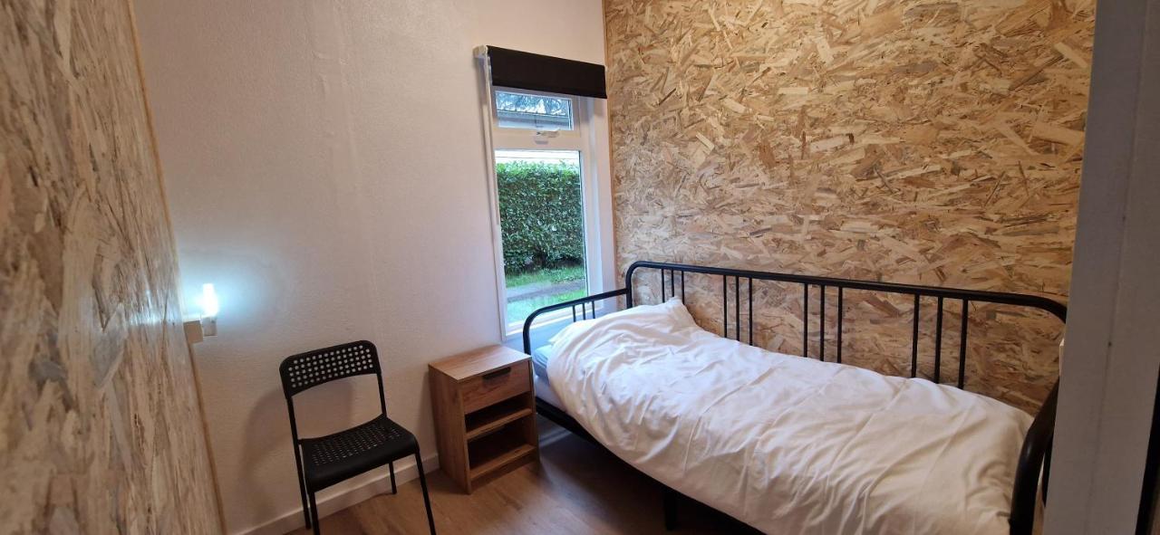 " Casitacuriosa " Chalet Op Camping Met Buitenzwembad Balen Exterior foto